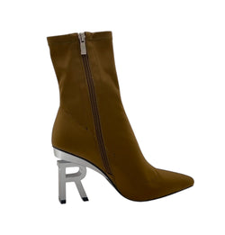 Beige Rogue Boot